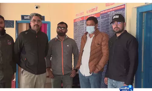 बदरीनाथ मंदिर दान चोरी मामले में पूर्व अधिकारी जेल भेजे गए बदरीनाथ मंदिर दान चोरी मामले में पूर्व अधिकारी जेल भेजे गए