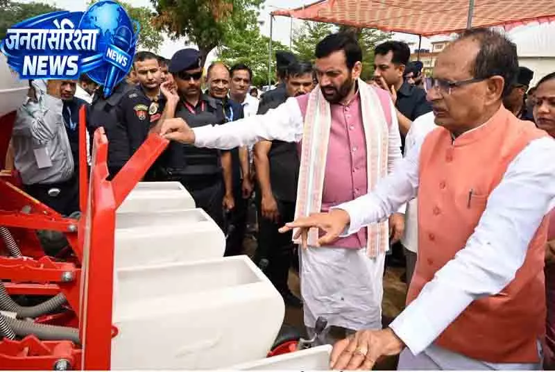 Haryana में खेत बचाओ अभियान बना चर्चा का विषय Haryana में खेत बचाओ अभियान बना चर्चा का विषय