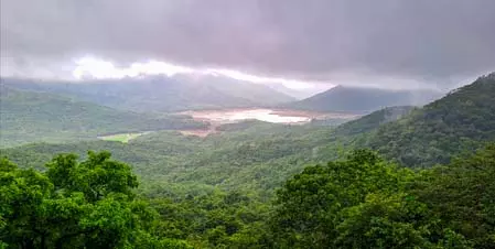 चेन्नई में मध्यम बारिश की संभावना, पश्चिमी घाट के जिलों में 23 जुलाई तक होगी बारिश चेन्नई में मध्यम बारिश की संभावना, पश्चिमी घाट के जिलों में 23 जुलाई तक होगी बारिश