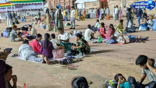 पुरी जगन्नाथ रथयात्रा में उमड़ा आस्था का सैलाब पुरी जगन्नाथ रथयात्रा में उमड़ा आस्था का सैलाब