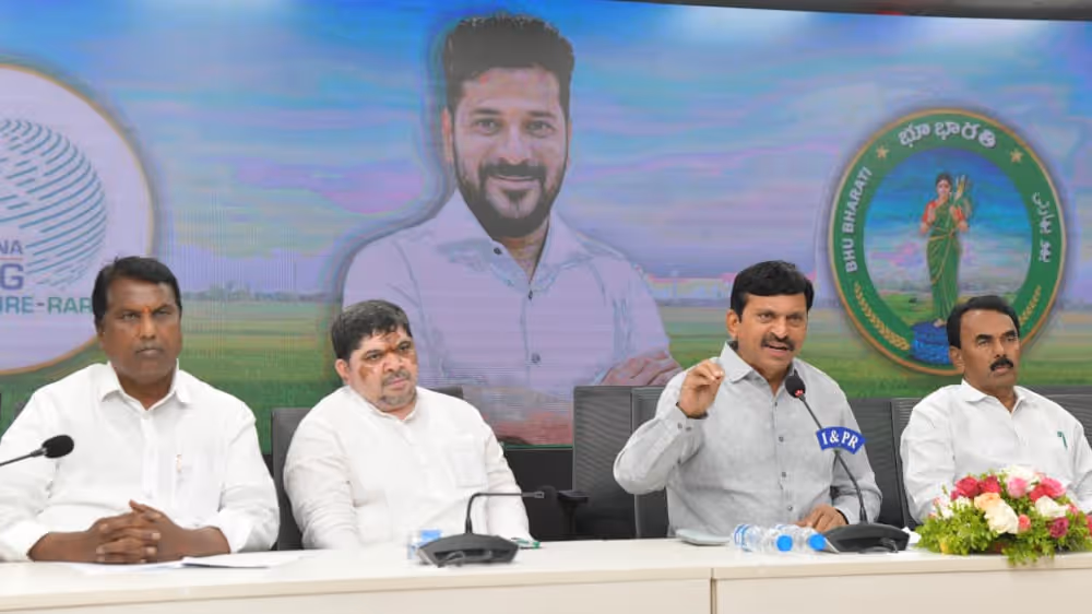 Telangana सरकार ने अल नीनो से निपटने की योजनाओं के लिए केंद्र से मदद मांगी Telangana सरकार ने अल नीनो से निपटने की योजनाओं के लिए केंद्र से मदद मांगी