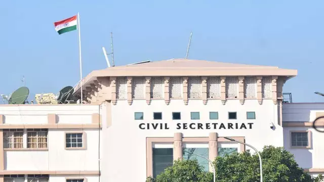 जम्मू-कश्मीर में सरकारी सेवाओं को डिजिटल आधार देने की तैयारी जम्मू-कश्मीर में सरकारी सेवाओं को डिजिटल आधार देने की तैयारी