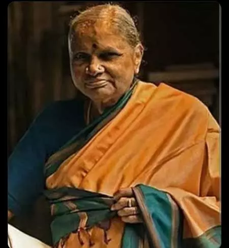 पूर्व प्रधानमंत्री देवेगौड़ा की पत्नी चेन्नम्मा की हालत गंभीर, स्वास्थ्य पर डॉक्टरों की लगातार नजर पूर्व प्रधानमंत्री देवेगौड़ा की पत्नी चेन्नम्मा की हालत गंभीर, स्वास्थ्य पर डॉक्टरों की लगातार नजर