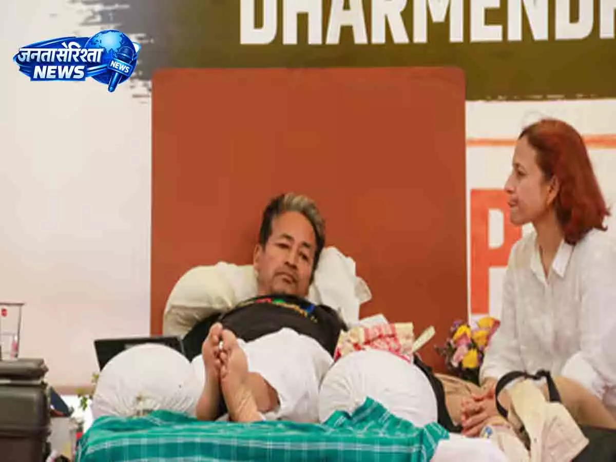 सोनम वांगचुक की पत्नी का एलान: परिवार की सहमति बिना नहीं होगा कोई इलाज सोनम वांगचुक की पत्नी का एलान: परिवार की सहमति बिना नहीं होगा कोई इलाज