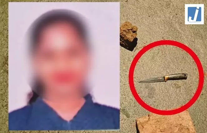 युवती की चाकू मारकर हत्या, कुछ घंटे बाद पेड़ से लटका मिला आरोपी का शव युवती की चाकू मारकर हत्या, कुछ घंटे बाद पेड़ से लटका मिला आरोपी का शव
