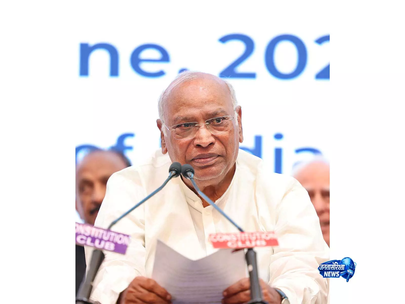 जंतर-मंतर कार्रवाई को Kharge ने बताया काला धब्बा जंतर-मंतर कार्रवाई को Kharge ने बताया काला धब्बा