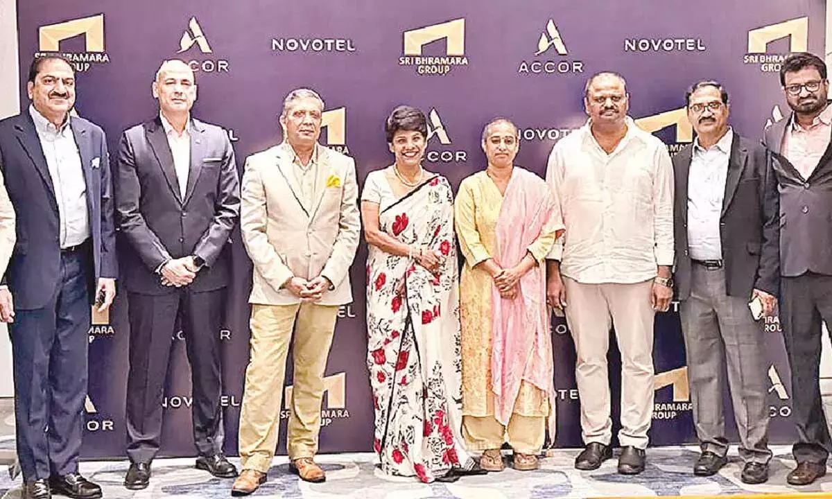 Andhra: चिराला में 250 करोड़ रुपये के बीचफ्रंट होटल के लिए समझौता हुआ Andhra: चिराला में 250 करोड़ रुपये के बीचफ्रंट होटल के लिए समझौता हुआ