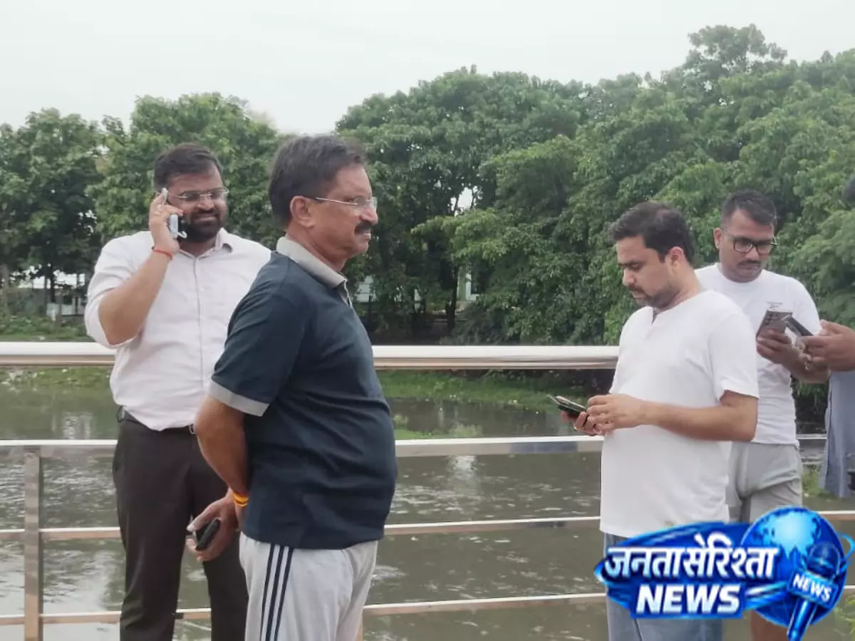 Gorakhpur, में बारिश का असर, राप्ती-रोहिन नदी पर प्रशासन की पैनी नजर