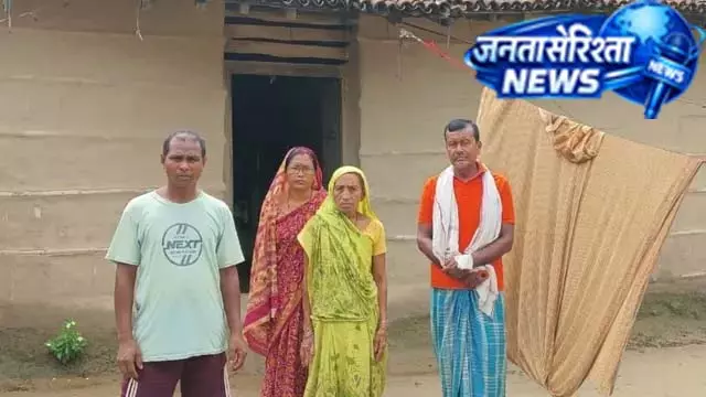 पिता की जगह संभाली थी वर्दी, अब बेटे की मौत से गमगीन परिवार पिता की जगह संभाली थी वर्दी, अब बेटे की मौत से गमगीन परिवार