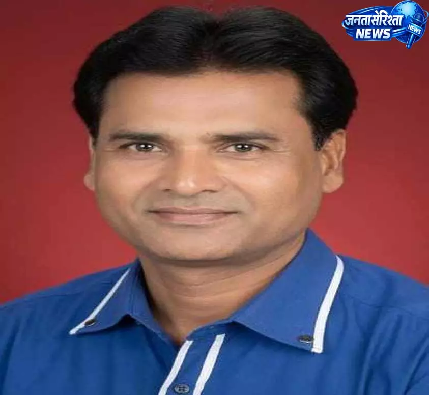 पंच पर विवाहिता से छेड़छाड़ और जबरदस्ती का आरोप, FIR दर्ज पंच पर विवाहिता से छेड़छाड़ और जबरदस्ती का आरोप, FIR दर्ज