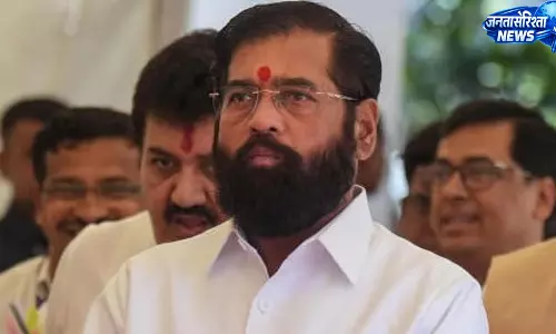 राम मंदिर और हिंदुत्व के मुद्दे पर शिंदे का उद्धव ठाकरे पर हमला राम मंदिर और हिंदुत्व के मुद्दे पर शिंदे का उद्धव ठाकरे पर हमला