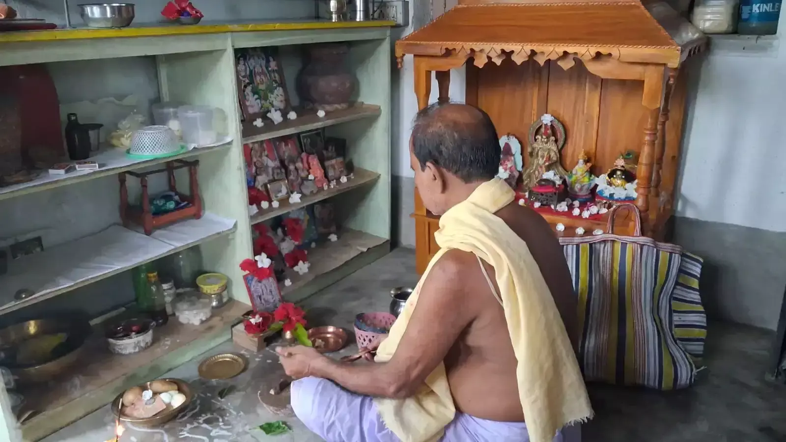 Hooghly: आरामबाग में धार्मिक उल्लास के साथ मनाया गया विपत्तारिणी पूजा उत्सव Hooghly: आरामबाग में धार्मिक उल्लास के साथ मनाया गया विपत्तारिणी पूजा उत्सव