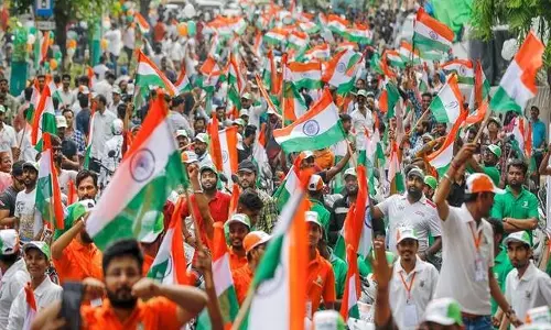 New Delhi: दिल्ली में तिरंगा अभियान को लेकर तैयारियां तेज, 15 लाख का लक्ष्य New Delhi: दिल्ली में तिरंगा अभियान को लेकर तैयारियां तेज, 15 लाख का लक्ष्य