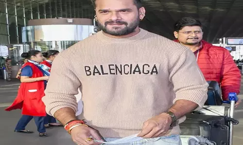 Patna में सियासत तेज, बंटी यादव परिवार के समर्थन में उतरे खेसारी लाल Patna में सियासत तेज, बंटी यादव परिवार के समर्थन में उतरे खेसारी लाल