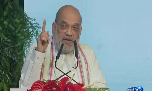 जम्मू-कश्मीर बाढ़ हालात पर Amit Shah ने की समीक्षा जम्मू-कश्मीर बाढ़ हालात पर Amit Shah ने की समीक्षा