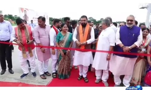 Bihar: सीएम सम्राट चौधरी ने शिवहर में बेलवा धार लिंक चैनल निर्माण कार्य का किया शुभारंभ Bihar: सीएम सम्राट चौधरी ने शिवहर में बेलवा धार लिंक चैनल निर्माण कार्य का किया शुभारंभ