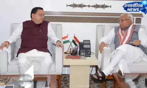 सीएम धामी ने खट्टर से की मुलाकात, उत्तराखंड के लिए मांगी 200 MW बिजली सीएम धामी ने खट्टर से की मुलाकात, उत्तराखंड के लिए मांगी 200 MW बिजली
