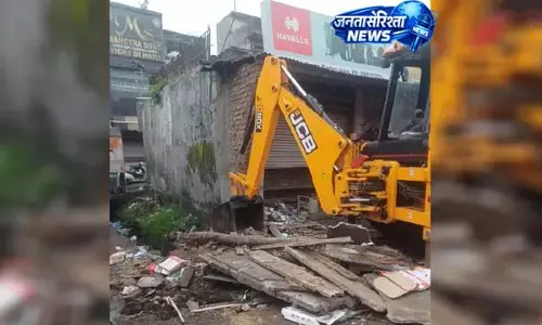 J&K में अतिक्रमण के खिलाफ अभियान तेज, सुंदरबनी में हटाए गए अवैध निर्माण J&K में अतिक्रमण के खिलाफ अभियान तेज, सुंदरबनी में हटाए गए अवैध निर्माण