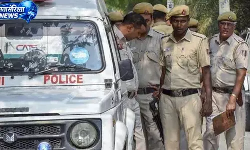 दिल्ली में कारोबारी से 5 करोड़ की फिरौती मांगने का मामला दिल्ली में कारोबारी से 5 करोड़ की फिरौती मांगने का मामला