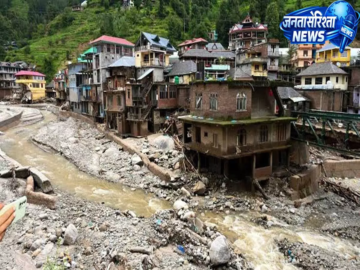 शिमला में अनसेफ इमारतों को लेकर प्रशासन अलर्ट, बारिश के बीच बड़ा हादसा होने का डर शिमला में अनसेफ इमारतों को लेकर प्रशासन अलर्ट, बारिश के बीच बड़ा हादसा होने का डर