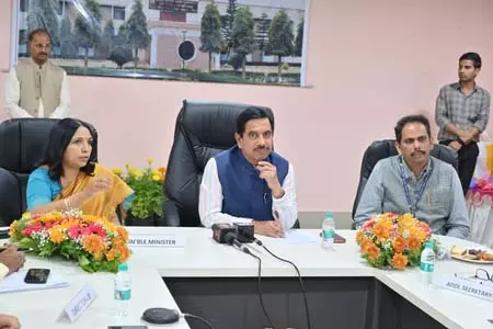 सरकार ने इंडियन स्टैंडर्ड टाइम प्रसार नेटवर्क शुरू किया सरकार ने इंडियन स्टैंडर्ड टाइम प्रसार नेटवर्क शुरू किया