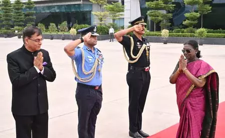 राष्ट्रपति द्रौपदी मुर्मु तीन यूरोपीय देशों के दौरे पर हुईं रवाना