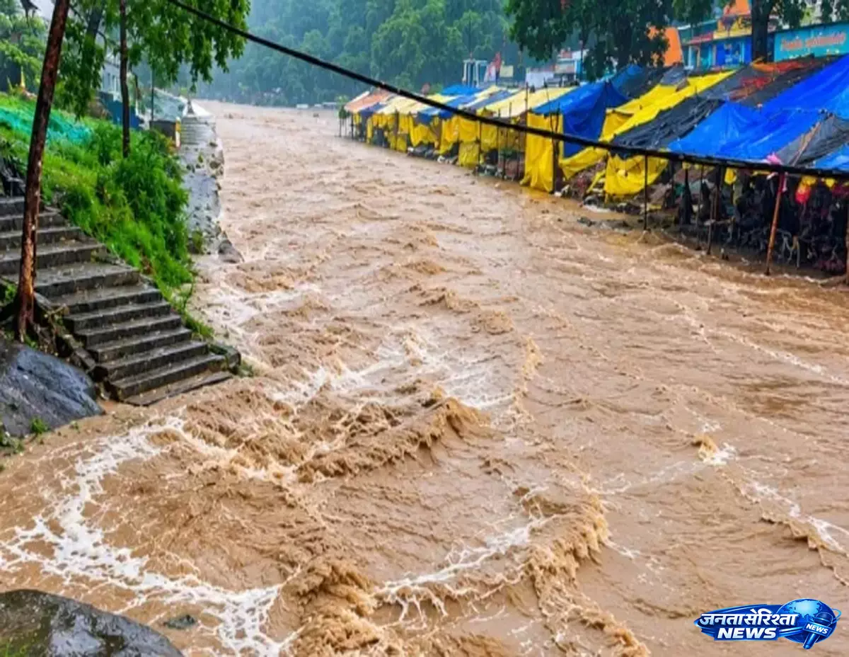 Maa Shakambhari धाम में सुरक्षा बढ़ी, श्रद्धालुओं की एंट्री पर रोक Maa Shakambhari धाम में सुरक्षा बढ़ी, श्रद्धालुओं की एंट्री पर रोक