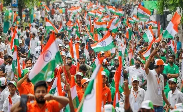 New Delhi: दिल्ली में तिरंगा अभियान को लेकर तैयारियां तेज, 15 लाख का लक्ष्य New Delhi: दिल्ली में तिरंगा अभियान को लेकर तैयारियां तेज, 15 लाख का लक्ष्य