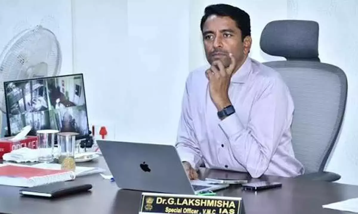 Andhra: कलेक्टर का कहना है कि गिरीपुरम का पीने का पानी सुरक्षित है Andhra: कलेक्टर का कहना है कि गिरीपुरम का पीने का पानी सुरक्षित है