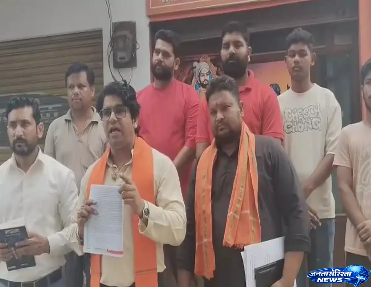 School पाठ्यक्रम में बदलाव की मांग, सेना ने उठाई आवाज School पाठ्यक्रम में बदलाव की मांग, सेना ने उठाई आवाज