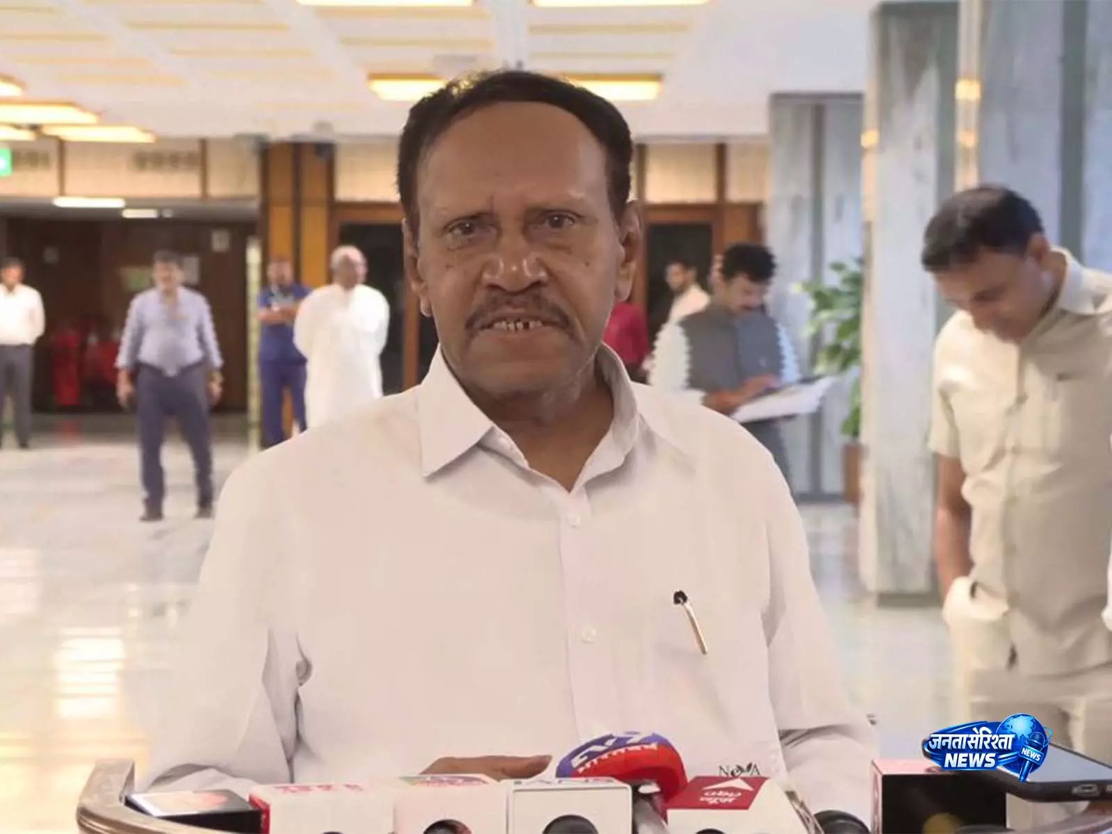 मेकेदातु विवाद पर AIADMK का कर्नाटक सरकार पर हमला मेकेदातु विवाद पर AIADMK का कर्नाटक सरकार पर हमला