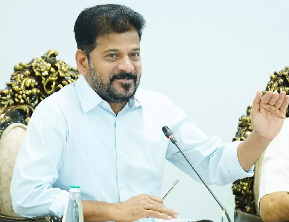 रेवंत रेड्डी ने कांग्रेस नेताओं से 3 अगस्त तक गांधी भवन से दूर रहने कहा रेवंत रेड्डी ने कांग्रेस नेताओं से 3 अगस्त तक गांधी भवन से दूर रहने कहा