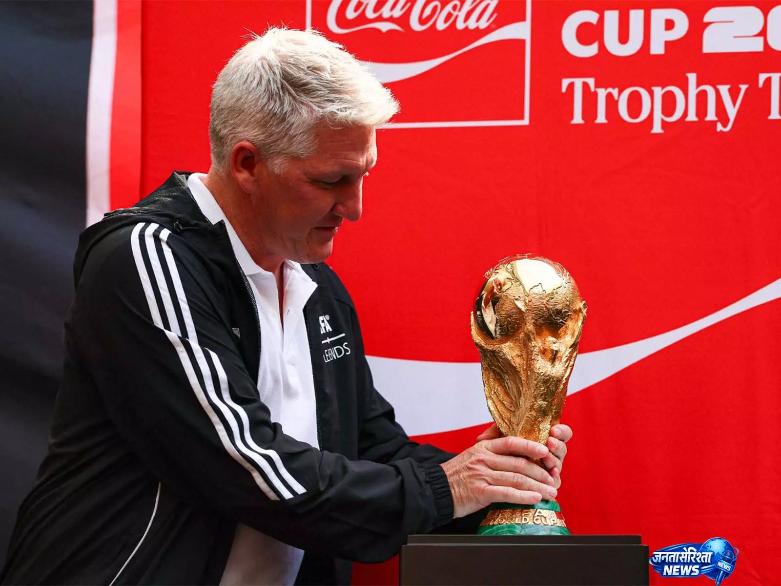 फाइनल से पहले श्वाइनस्टाइगर ने स्पेन और Argentina को दी शुभकामनाएं फाइनल से पहले श्वाइनस्टाइगर ने स्पेन और Argentina को दी शुभकामनाएं