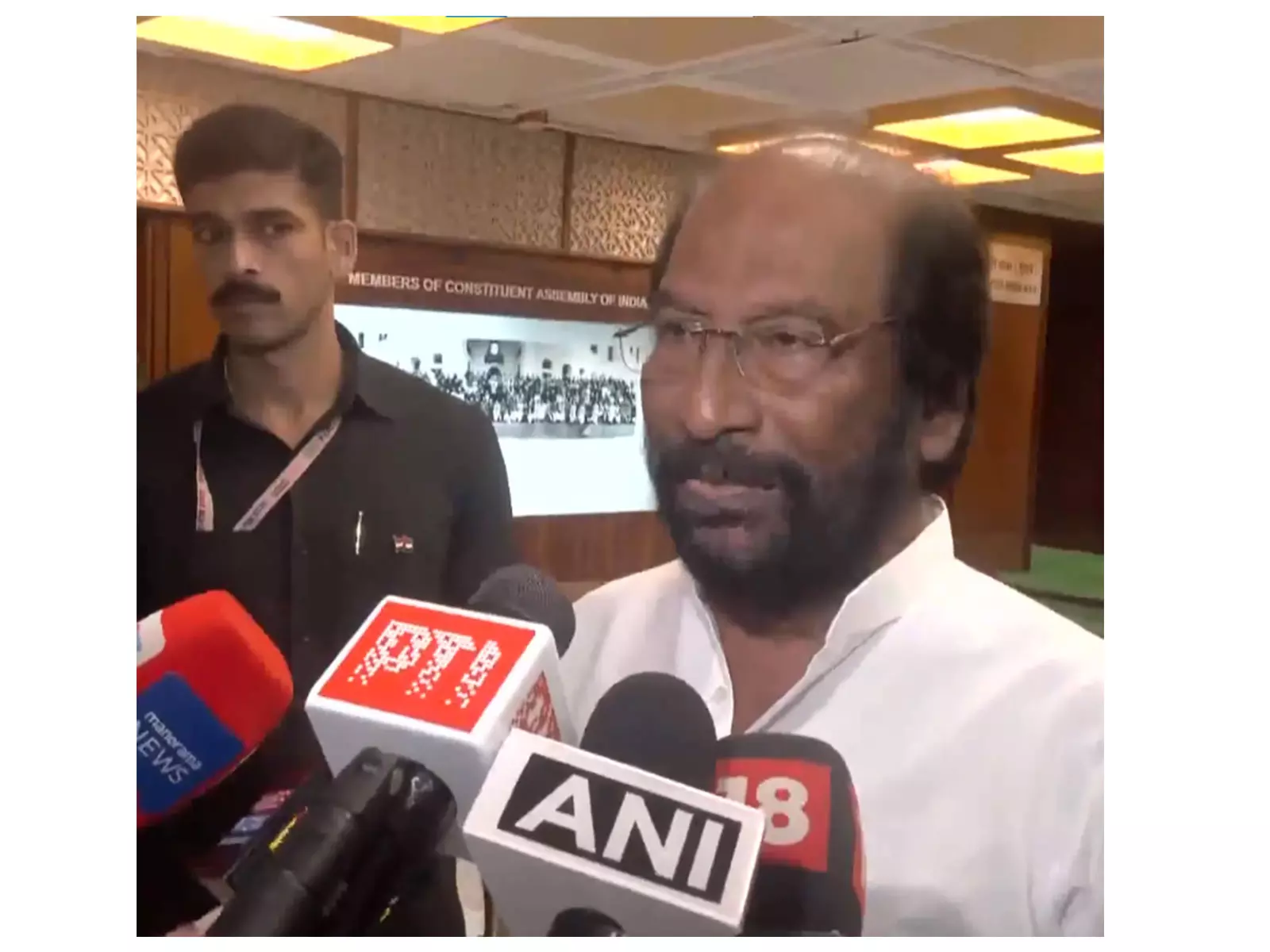डेलिमिटेशन बिल पर DMK सांसद ने मांगी स्पष्टता डेलिमिटेशन बिल पर DMK सांसद ने मांगी स्पष्टता