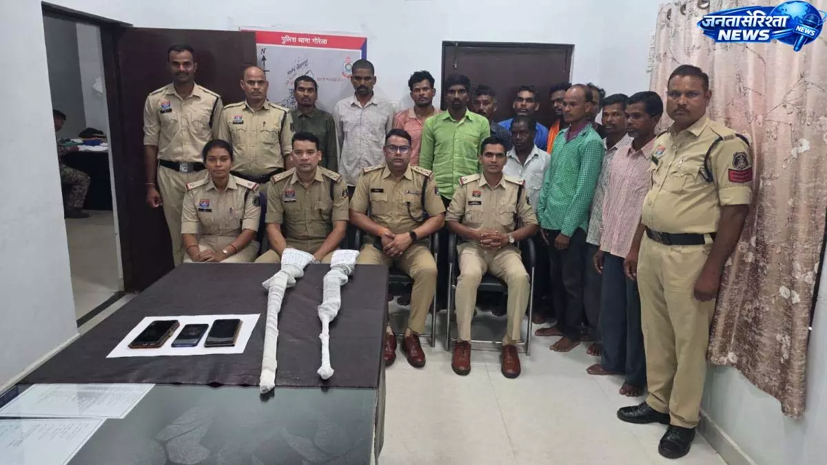 अवैध शिकार के दौरान गोली लगने से हुई थी हत्या; 12 लोगों पर केस, 6 गिरफ्तार अवैध शिकार के दौरान गोली लगने से हुई थी हत्या; 12 लोगों पर केस, 6 गिरफ्तार