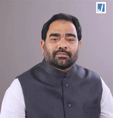 ओडिशा: बीजद नेता बिक्रम अरुख ने दल-बदल की अफवाहों को खारिज किया ओडिशा: बीजद नेता बिक्रम अरुख ने दल-बदल की अफवाहों को खारिज किया