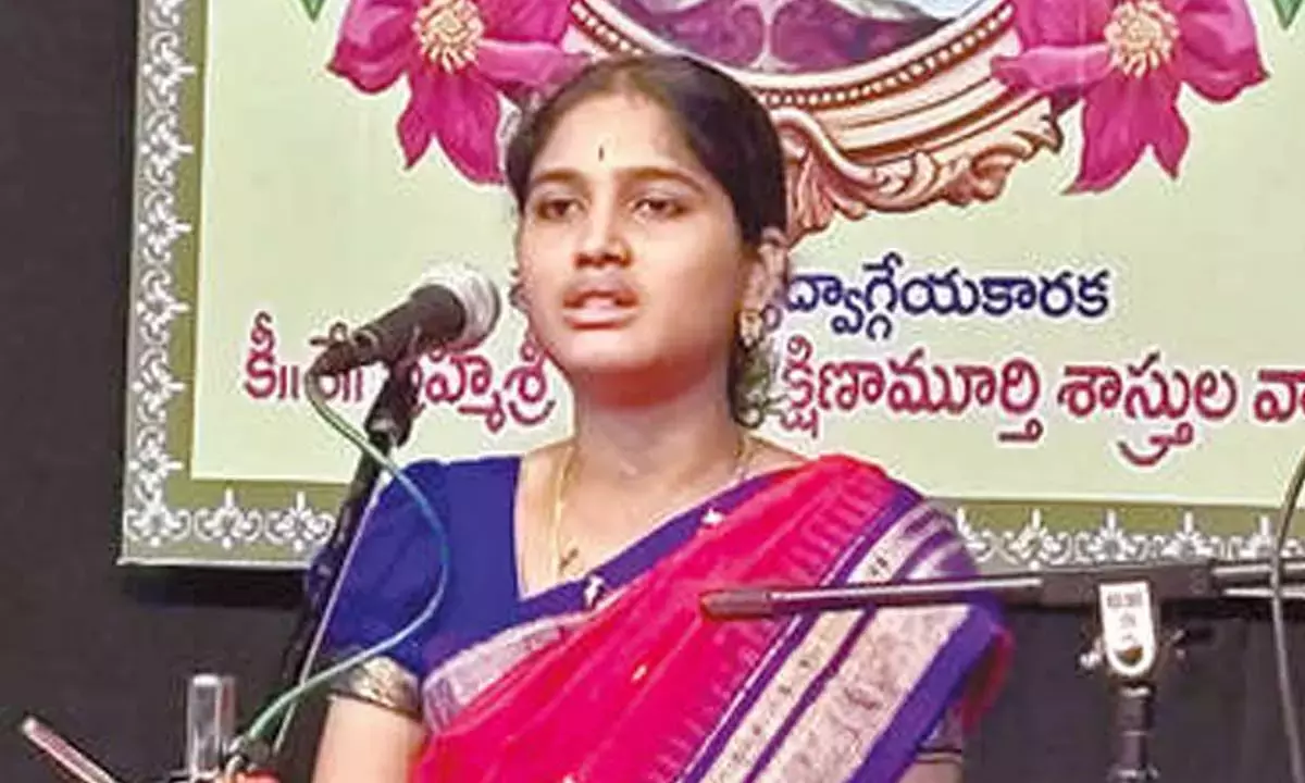 Andhra: आध्यात्मिक रूप से प्रेरणादायक संगीत सत्र आयोजित किया गया Andhra: आध्यात्मिक रूप से प्रेरणादायक संगीत सत्र आयोजित किया गया