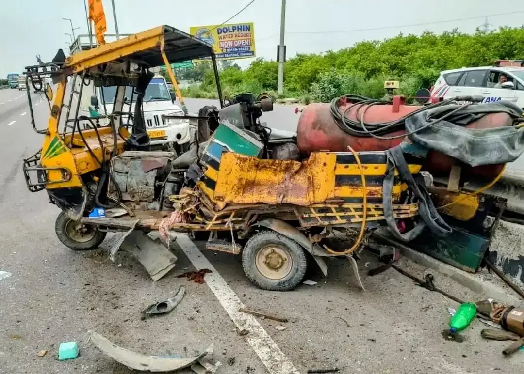 Panipat: पंचर लगवा रहे लोगों को वाहन ने मारी टक्कर, दो की मौत Panipat: पंचर लगवा रहे लोगों को वाहन ने मारी टक्कर, दो की मौत