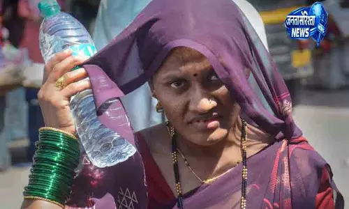 बठिंडा 40.8°C, पंजाब-हरियाणा में गर्मी बरकरार बठिंडा 40.8°C, पंजाब-हरियाणा में गर्मी बरकरार