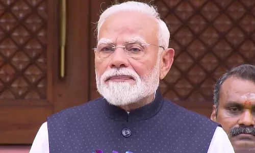 प्रधानमंत्री नरेंद्र मोदी संसद पहुंचे, जानें क्या कहा? प्रधानमंत्री नरेंद्र मोदी संसद पहुंचे, जानें क्या कहा?