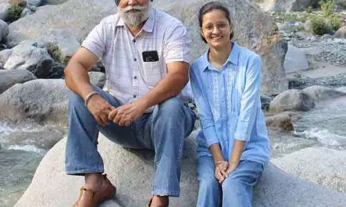 Jalandhar में बेटी बनी पिता की सबसे बड़ी ताकत Jalandhar में बेटी बनी पिता की सबसे बड़ी ताकत