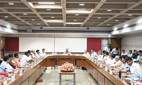 लोकसभा अध्यक्ष ओम बिड़ला ने मानसून सत्र में सांसदों से की सकारात्मक सहयोग की अपील की लोकसभा अध्यक्ष ओम बिड़ला ने मानसून सत्र में सांसदों से की सकारात्मक सहयोग की अपील की