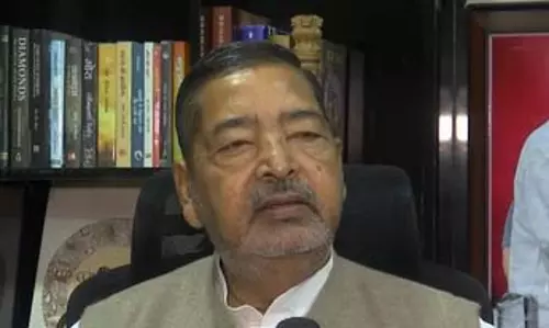 शांतिपूर्ण विरोध को दबाना लोकतंत्र पर हमला, सोनम वांगचुक के समर्थन में सपा सांसद, सरकार पर साधा निशाना शांतिपूर्ण विरोध को दबाना लोकतंत्र पर हमला, सोनम वांगचुक के समर्थन में सपा सांसद, सरकार पर साधा निशाना