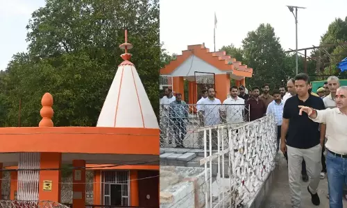 Anantnag: अनंतनाग डीसी ने आयोजन स्थल की व्यवस्थाओं का लिया जायजा Anantnag: अनंतनाग डीसी ने आयोजन स्थल की व्यवस्थाओं का लिया जायजा