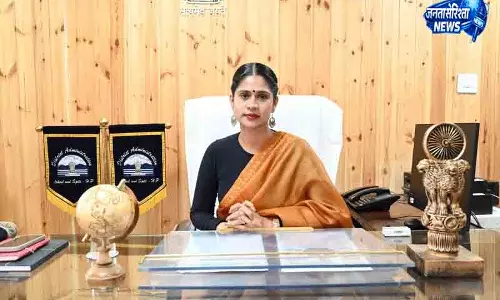 लाहौल-स्पीति में विकास कार्यों की समीक्षा बैठक लाहौल-स्पीति में विकास कार्यों की समीक्षा बैठक