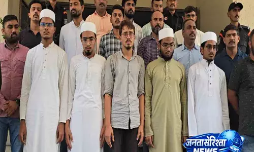 ISI की नई चाल: राजस्थान में जासूसी नेटवर्क तो गुजरात में दहलाने की कोशिश ISI की नई चाल: राजस्थान में जासूसी नेटवर्क तो गुजरात में दहलाने की कोशिश