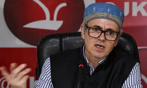 Srinagar: राज्य का दर्जा बहाल करने की मांग पर दिल्ली में प्रदर्शन, उमर अब्दुल्ला होंगे शामिल Srinagar: राज्य का दर्जा बहाल करने की मांग पर दिल्ली में प्रदर्शन, उमर अब्दुल्ला होंगे शामिल