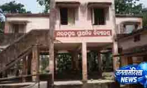 Kendrapada महिलाओं का स्वास्थ्य खतरे में Kendrapada महिलाओं का स्वास्थ्य खतरे में