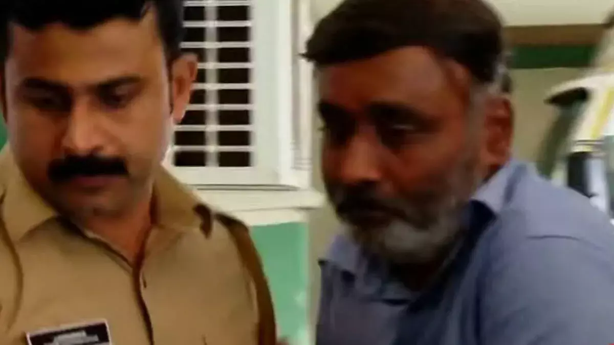 हुलिया बदलकर छिपा था आरोपी डॉ. राम: पुलिस आज कोर्ट में करेगी पेश हुलिया बदलकर छिपा था आरोपी डॉ. राम: पुलिस आज कोर्ट में करेगी पेश