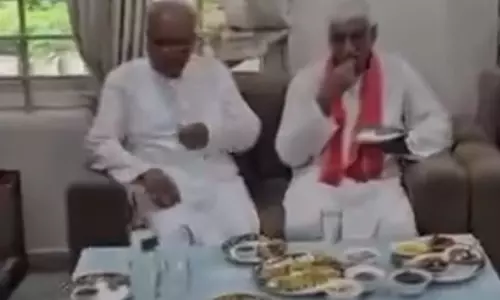 बीजेपी MLA ने भूपेश और टीएस सिंहदेव को लेकर दिया विवादित बयान, हनीमून मना रहे दोनों बीजेपी MLA ने भूपेश और टीएस सिंहदेव को लेकर दिया विवादित बयान, हनीमून मना रहे दोनों